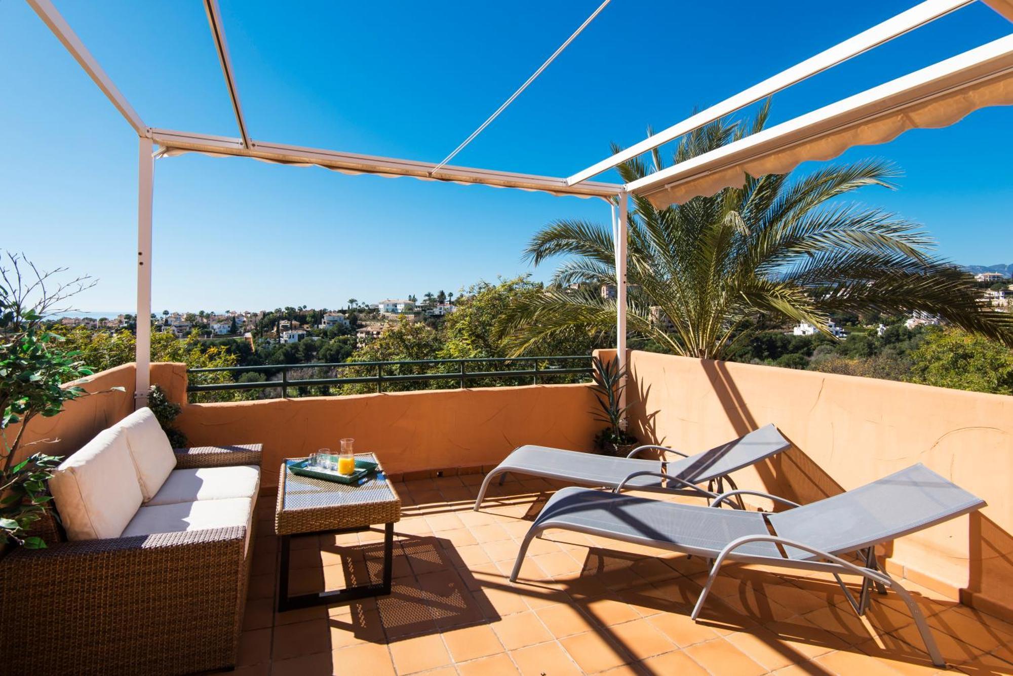 מארבלה Rentandhomes Penthouse Elviria Golf מראה חיצוני תמונה