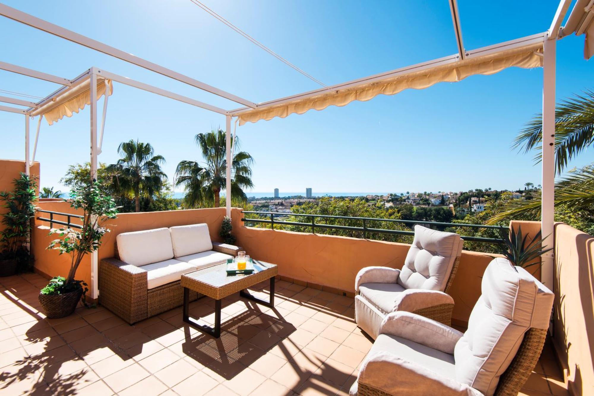 מארבלה Rentandhomes Penthouse Elviria Golf מראה חיצוני תמונה
