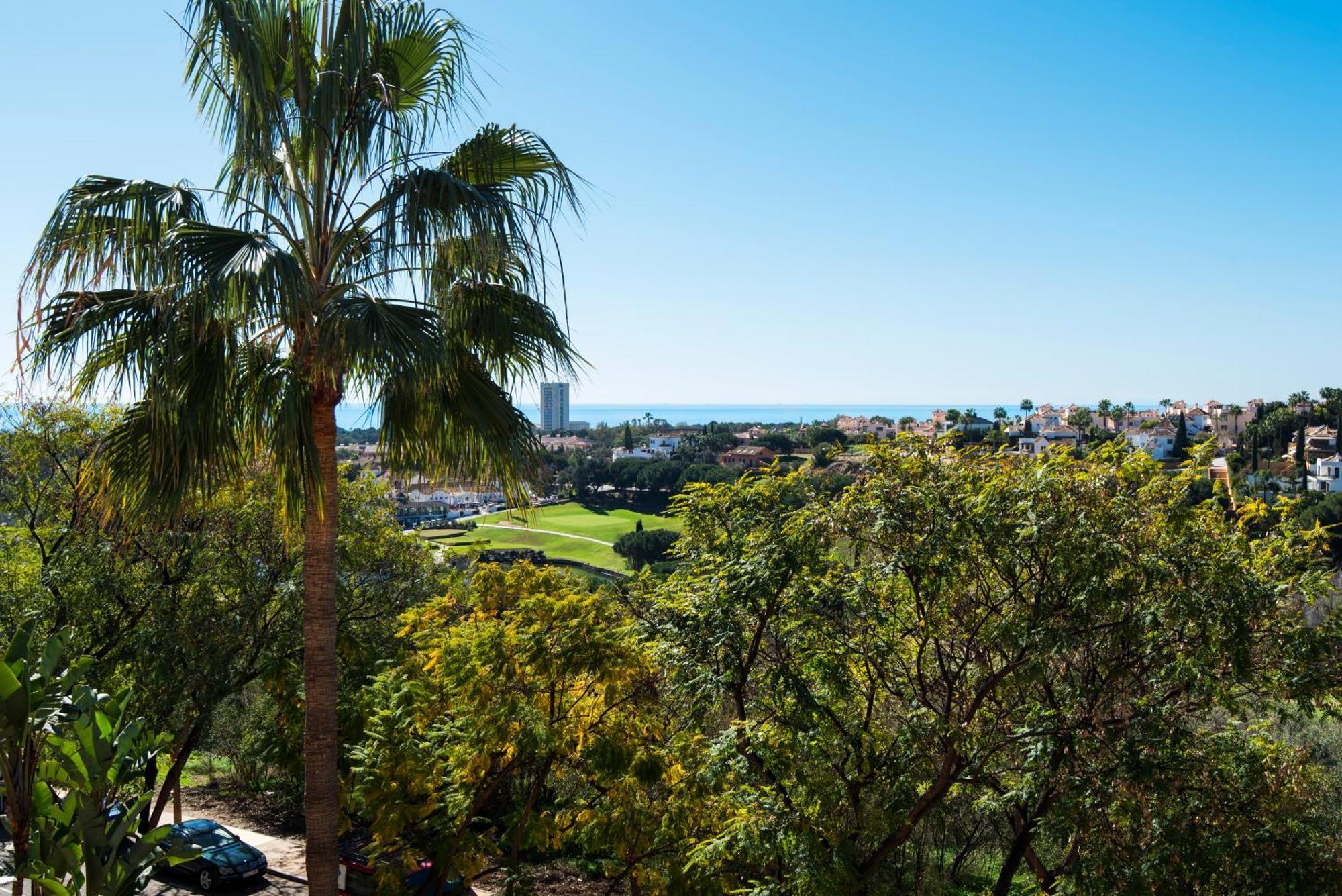 מארבלה Rentandhomes Penthouse Elviria Golf מראה חיצוני תמונה